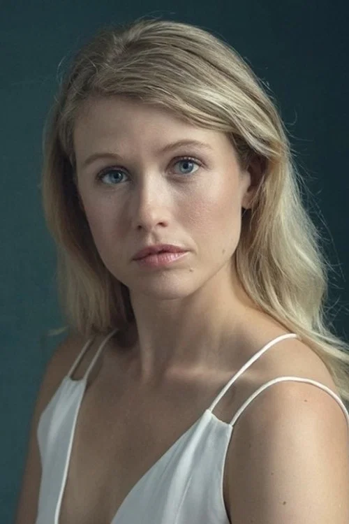 Rose Reynolds