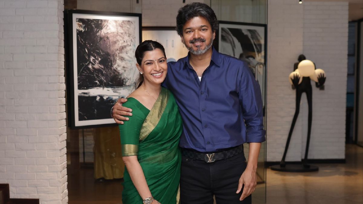 Varalaxmi Sarathkumar, C Joseph Vijay