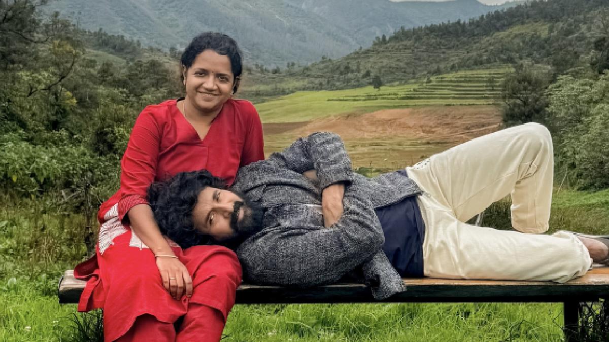 Sivakarthikeyan Aarthi Couple Goals
