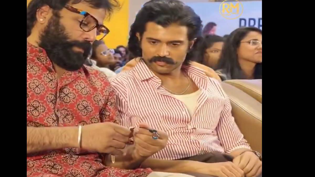 Vijay Deverakonda Gifts Watch to Sandeep Reddy Vanga